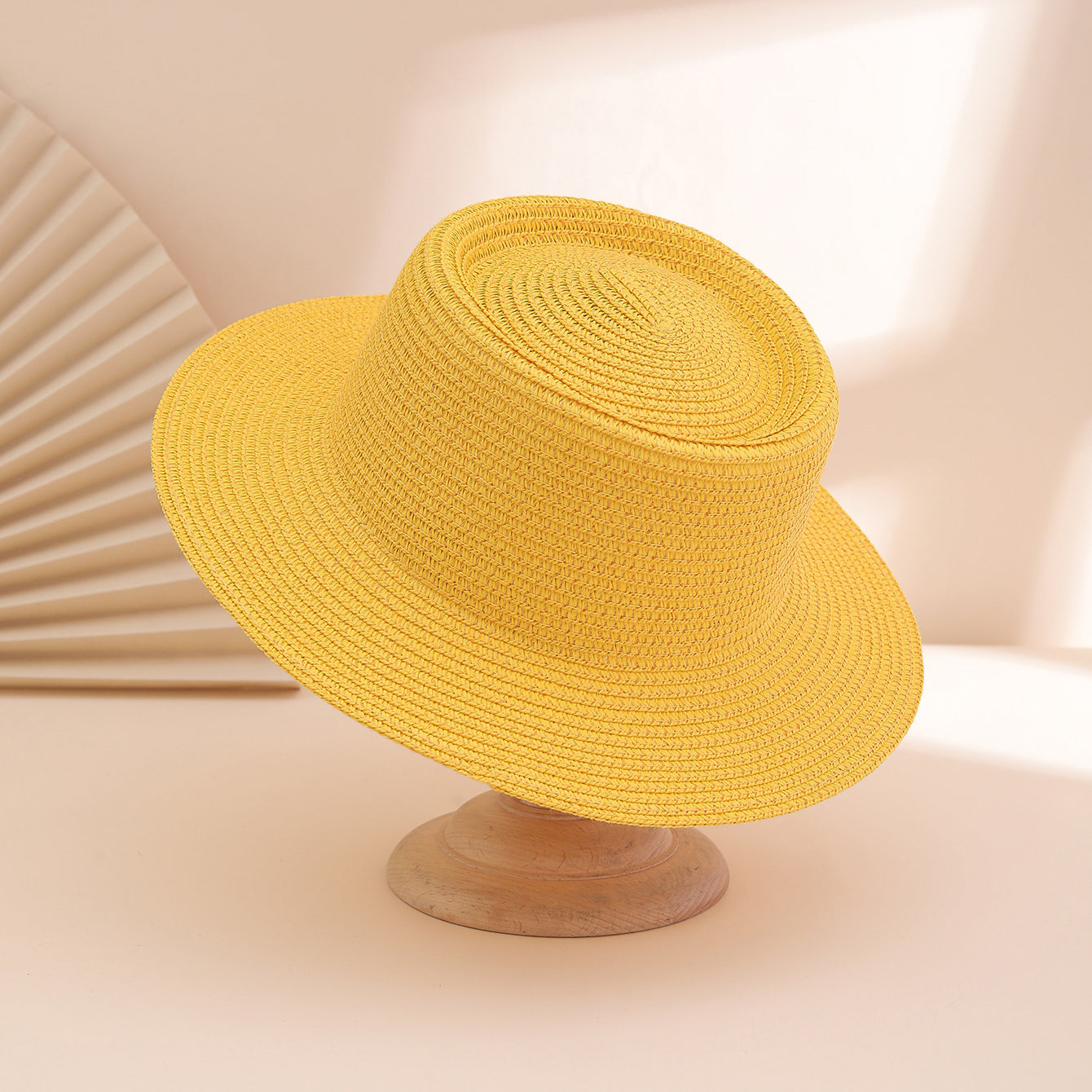 Stylish and Versatile Women’s Sun Hat with Wide Brim