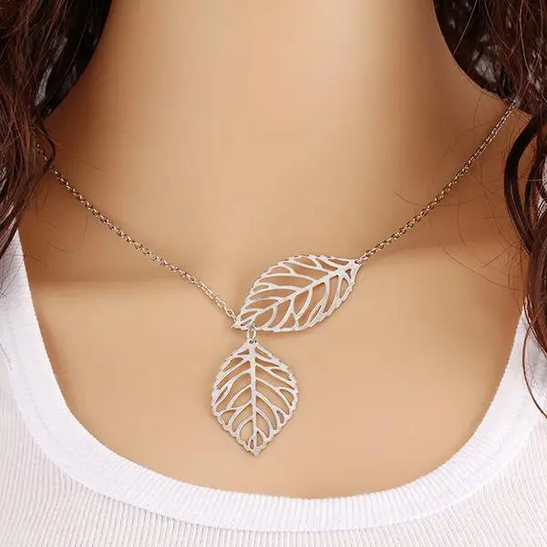 Women’s Maxi Statement Necklace with Bird and Leaves Pendant