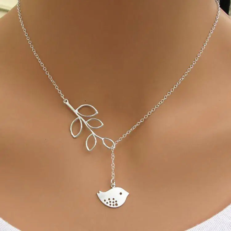 Women’s Maxi Statement Necklace with Bird and Leaves Pendant