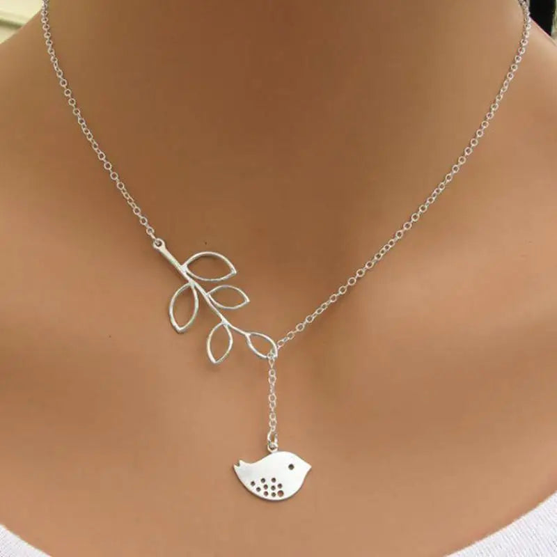 Women’s Maxi Statement Necklace with Bird and Leaves Pendant