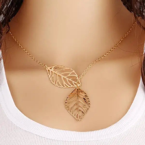Women’s Maxi Statement Necklace with Bird and Leaves Pendant