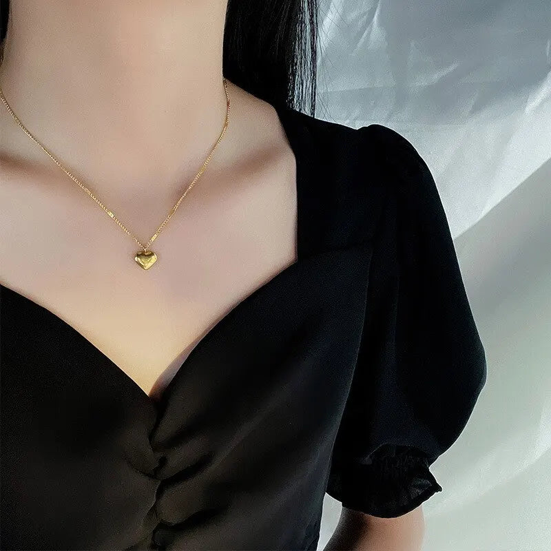 Gold Color Heart Necklace for Women Simple Fashion Love Engraved Collarbone Chain Holiday Gift