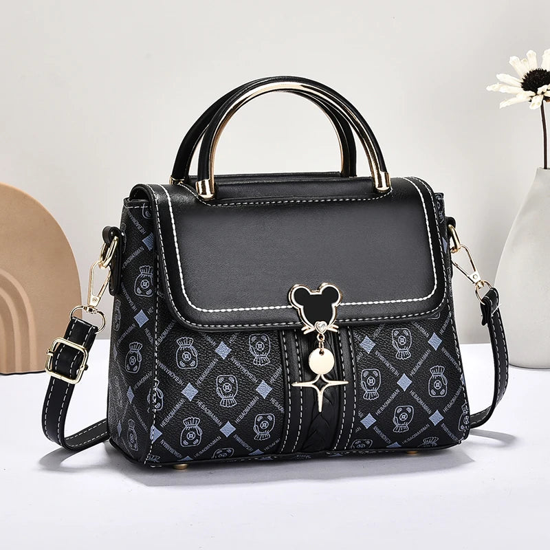 Women’s Large Capacity Shoulder Bag