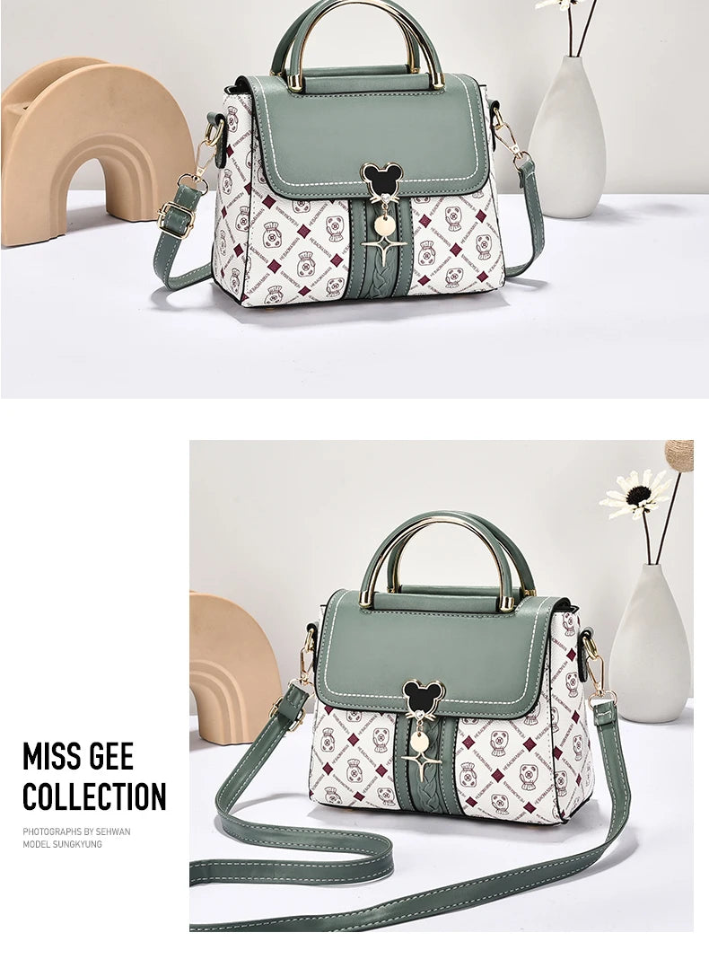 Women’s Large Capacity Shoulder Bag