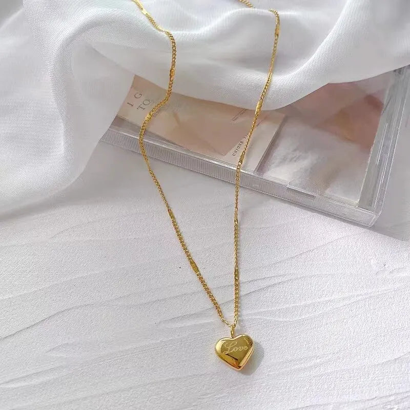 Gold Color Heart Necklace for Women Simple Fashion Love Engraved Collarbone Chain Holiday Gift
