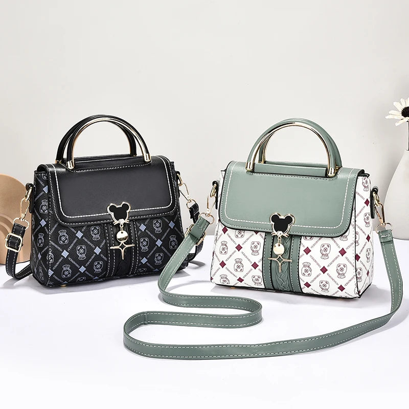 Women’s Large Capacity Shoulder Bag