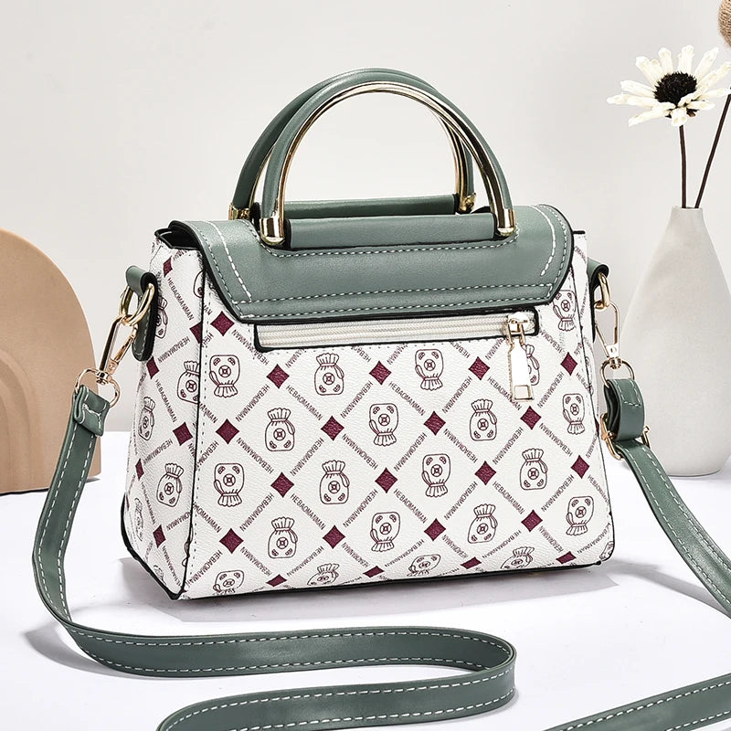 Women’s Large Capacity Shoulder Bag