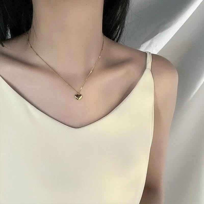 Gold Color Heart Necklace for Women Simple Fashion Love Engraved Collarbone Chain Holiday Gift