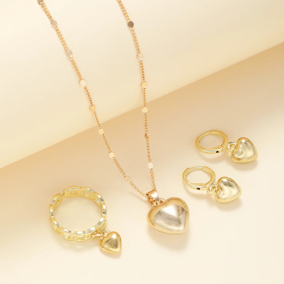 4-Piece Vintage Gold Heart Jewelry Set for Women