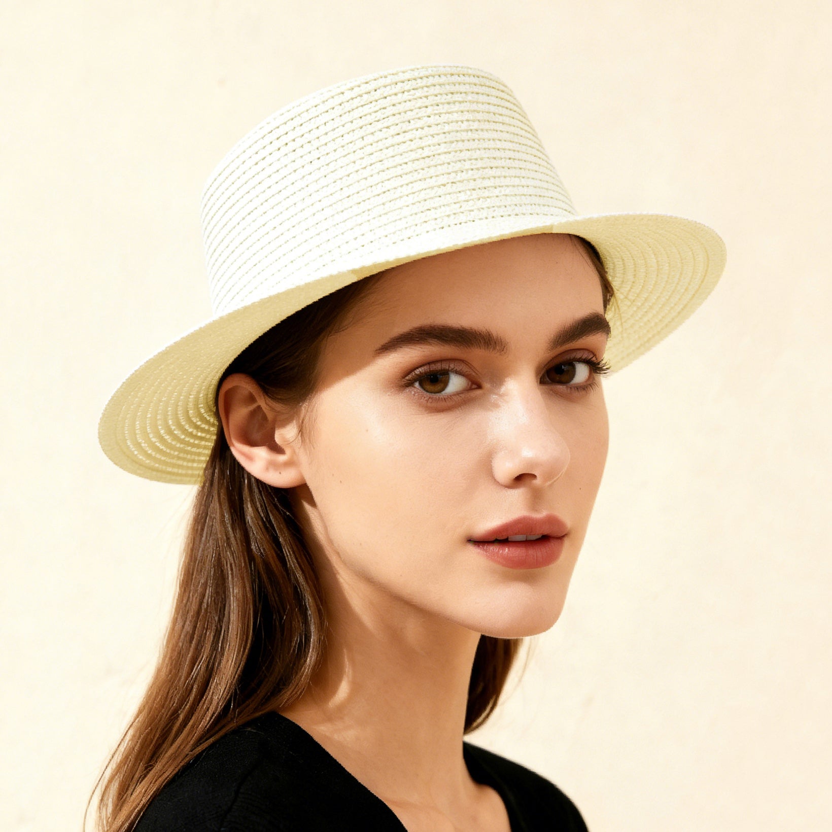 Stylish and Versatile Women’s Sun Hat with Wide Brim
